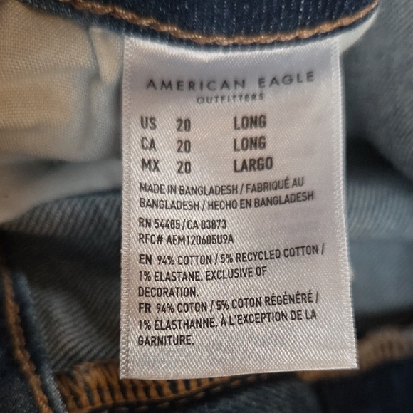 American Eagle Outfitters Curvy Mom Jeans - Picture 6 of 7